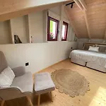 Robola Retreat 度假居 *