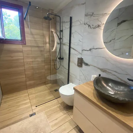 Dom wakacyjny Robola Retreat Valsamata