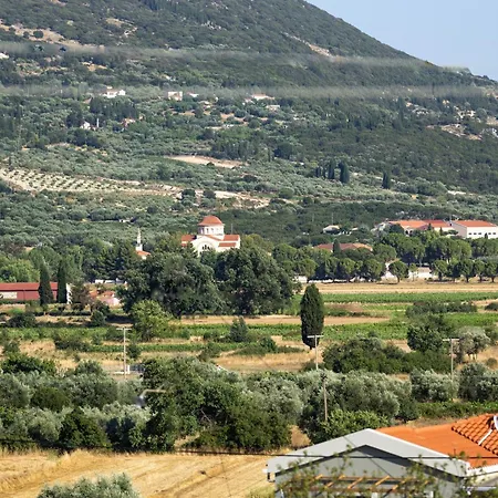 Robola Retreat Holiday home *